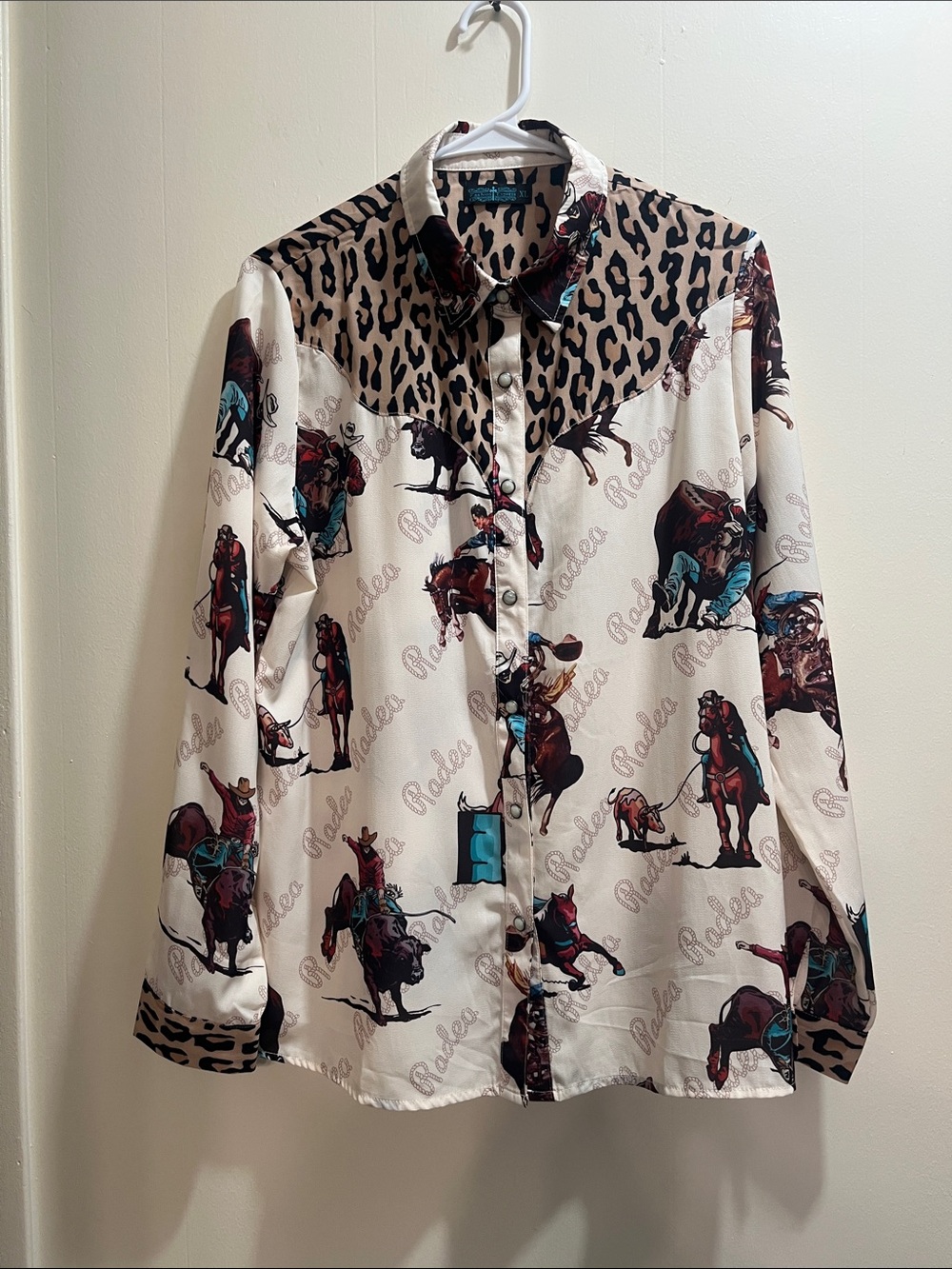 Fashion Express XL Women’s Cowboy Print long Sleeve Button Down Top